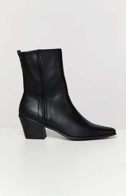 Billini Franklin Black Boots-Vavasi.All Rights Reserved.