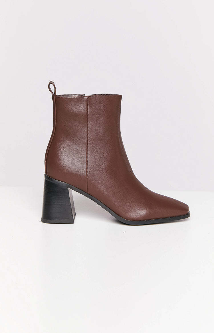 Billini Svea Brunette Ankle Boots-Vavasi.All Rights Reserved.