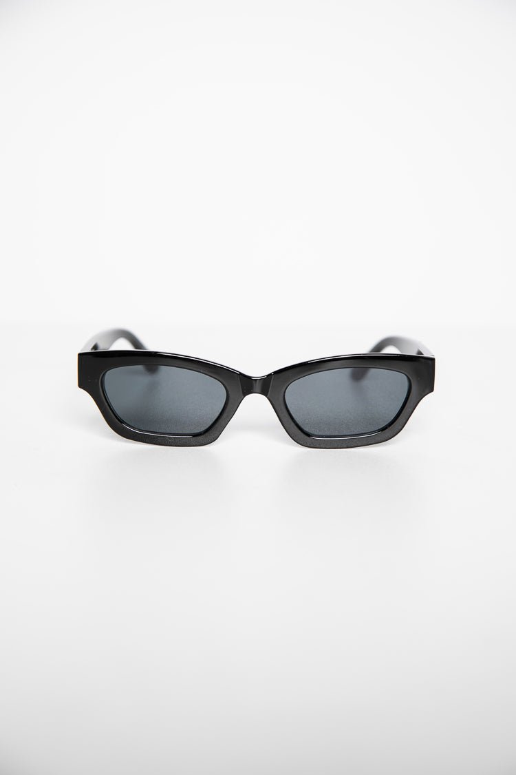 Black Slimline Sunglasses-Vavasi.All Rights Reserved.