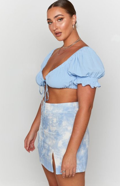 Alannah Crop Top Pastel Blue-Vavasi.All Rights Reserved.