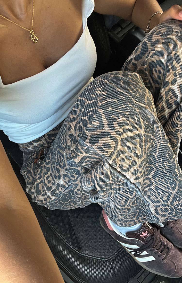 Brunet Leopard Print Straight Leg Jeans-Vavasi.All Rights Reserved.