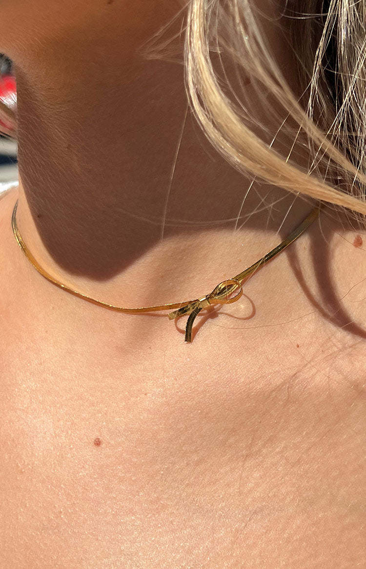 Brylee Gold Bowknot Pendant Necklace-Vavasi.All Rights Reserved.