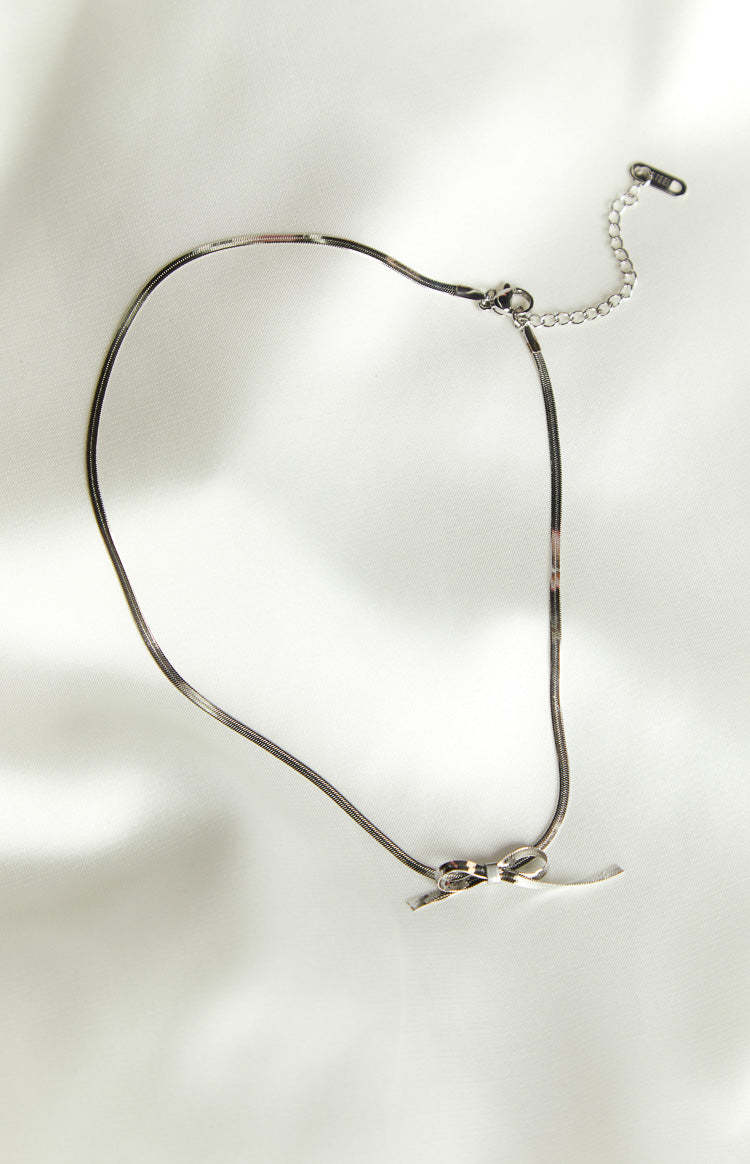 Brylee Silver Bowknot Pendant Necklace-Vavasi.All Rights Reserved.