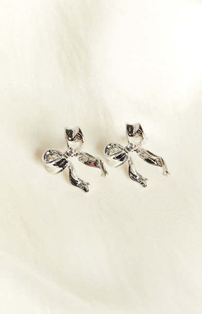 Calista Silver Bow Earrings-Vavasi.All Rights Reserved.
