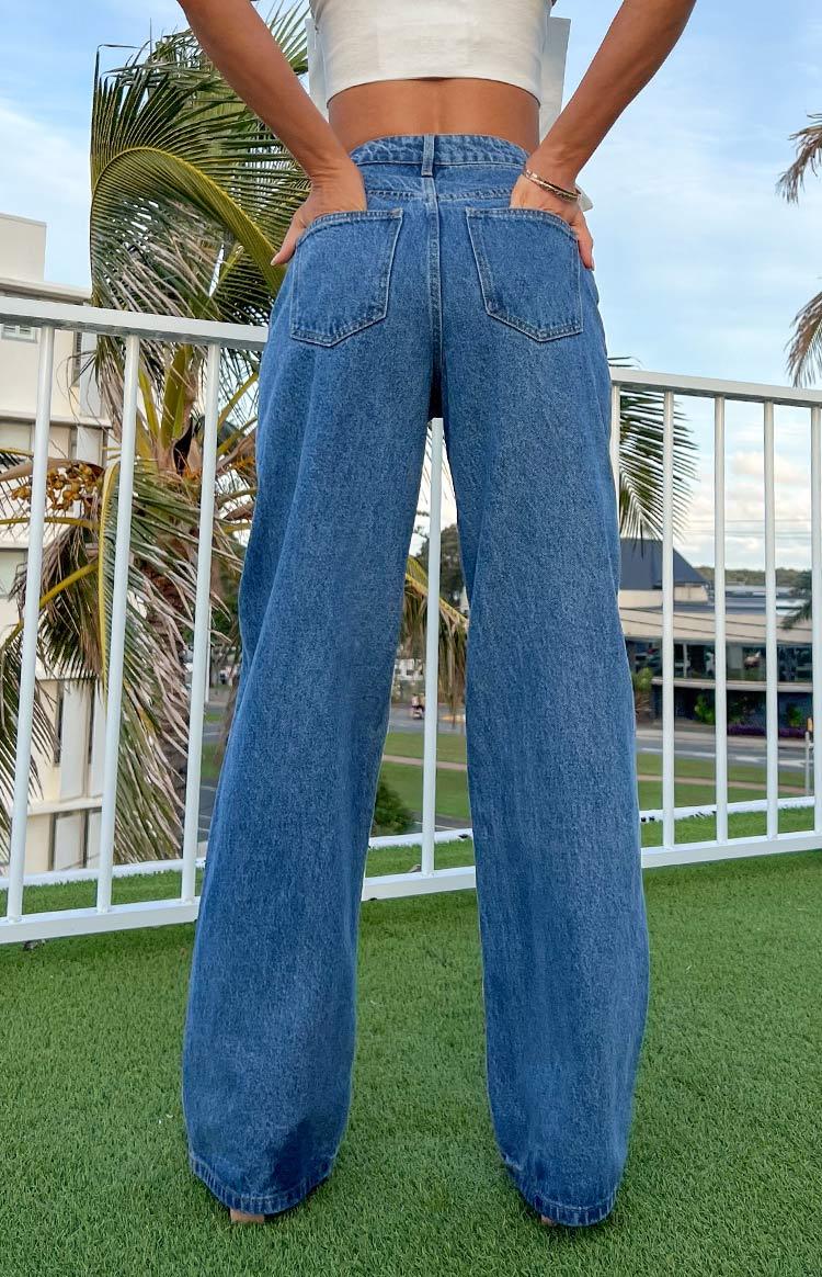 Calliope Mid Wash Mid Rise Slouchy Jeans-Vavasi.All Rights Reserved.