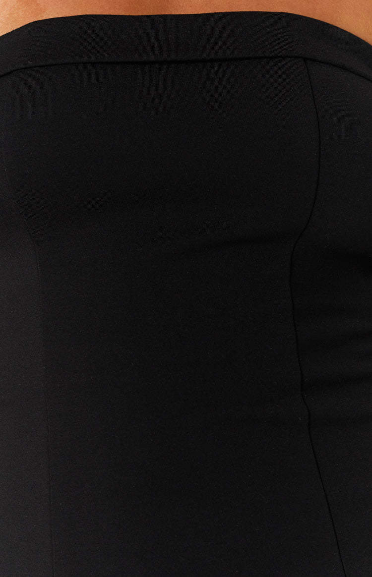 Carminia Black Mini Dress-Vavasi.All Rights Reserved.