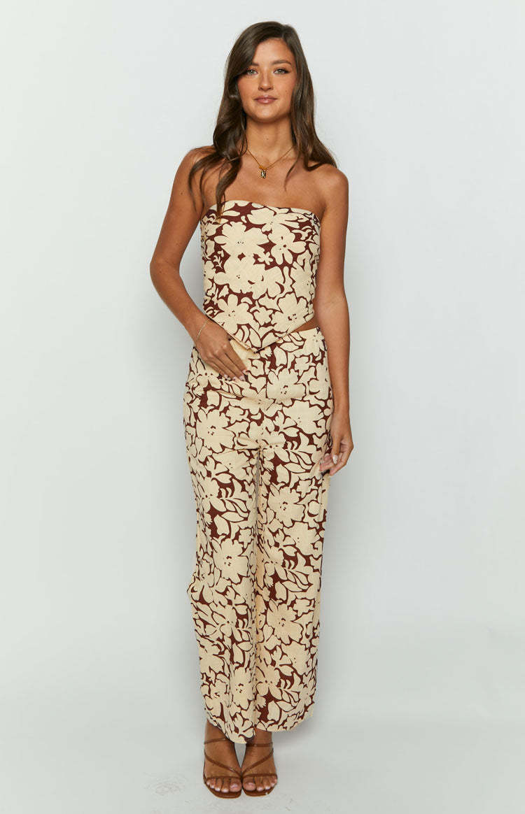 Celosia Cream Floral Pants-Vavasi.All Rights Reserved.