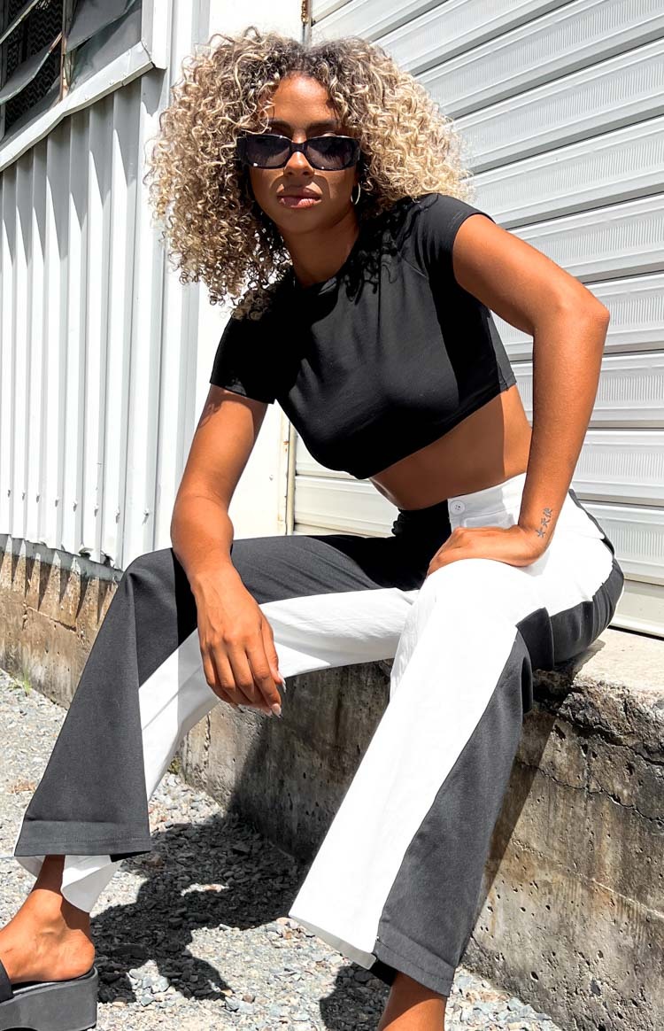 Chantal Black Cropped Tee-Vavasi.All Rights Reserved.