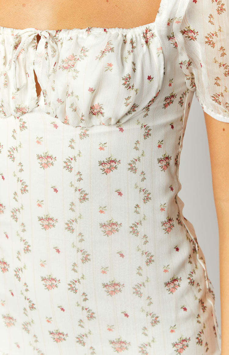 Clydie White Floral Cap Sleeve Midi Dress-Vavasi.All Rights Reserved.