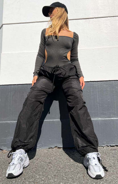 Davina Black Drawcord Pants-Vavasi.All Rights Reserved.