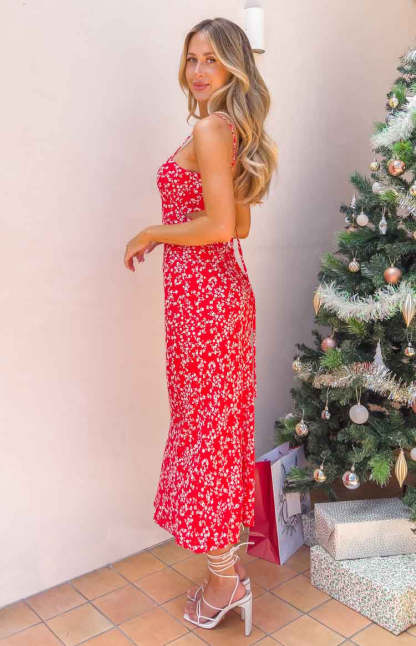 Delphine Red Floral Midi Dress-Vavasi.All Rights Reserved.