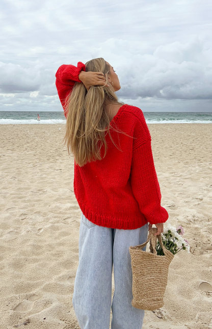 Delvey Red Chunky Knit Sweater-Vavasi.All Rights Reserved.