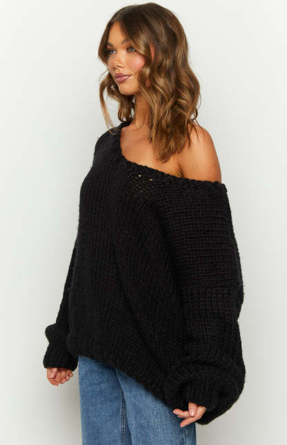 Delvey Black Chunky Knit Sweater-Vavasi.All Rights Reserved.