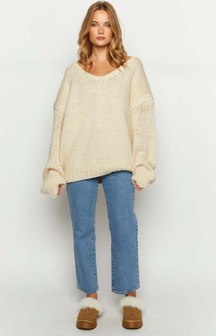 Delvey Cream Chunky Knit Sweater-Vavasi.All Rights Reserved.
