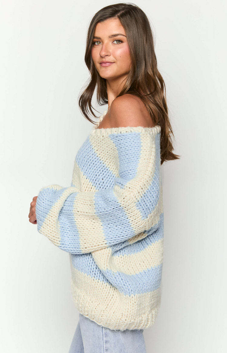 Delvey Light Blue Striped Chunky Knit Sweater-Vavasi.All Rights Reserved.
