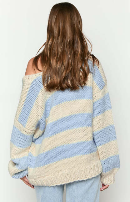 Delvey Light Blue Striped Chunky Knit Sweater-Vavasi.All Rights Reserved.