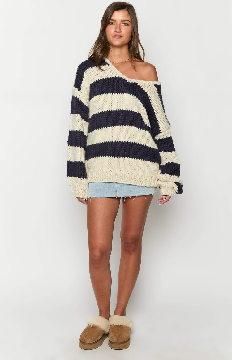 Delvey Navy Striped Chunky Knit Sweater-Vavasi.All Rights Reserved.