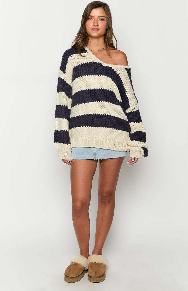 Delvey Navy Striped Chunky Knit Sweater-Vavasi.All Rights Reserved.