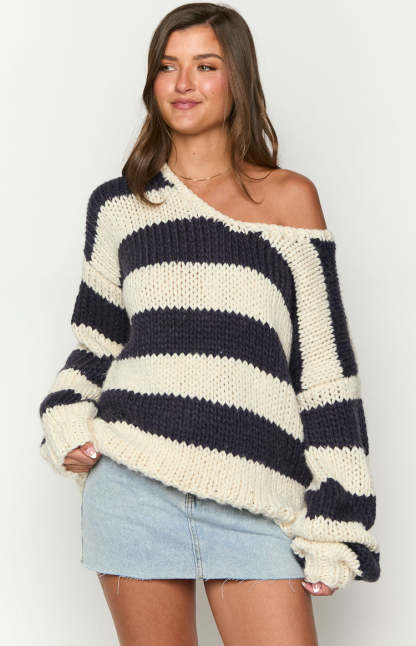 Delvey Navy Striped Chunky Knit Sweater-Vavasi.All Rights Reserved.