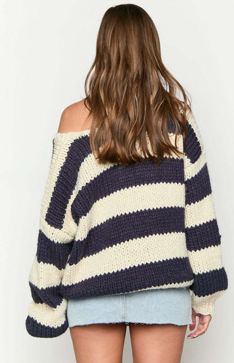Delvey Navy Striped Chunky Knit Sweater-Vavasi.All Rights Reserved.