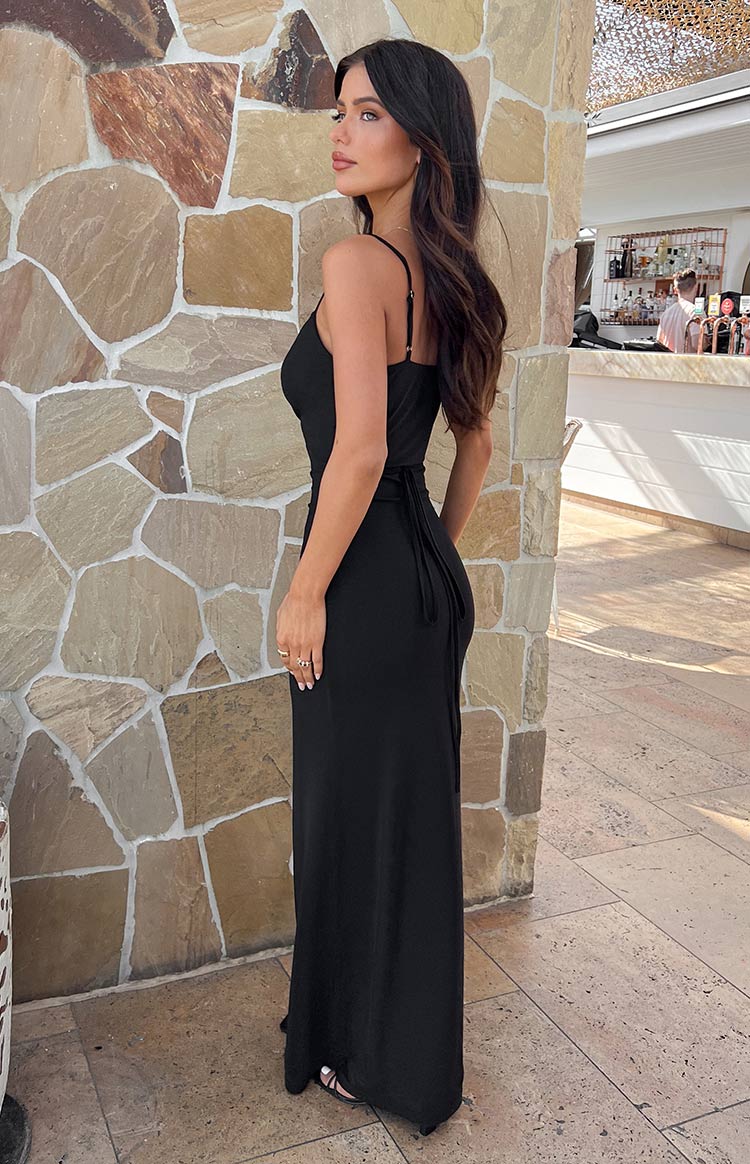 Dilara Black Maxi Dress-Vavasi.All Rights Reserved.