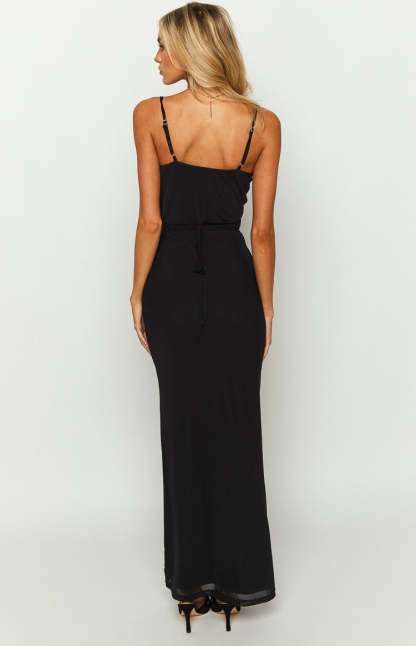 Dilara Black Maxi Dress-Vavasi.All Rights Reserved.