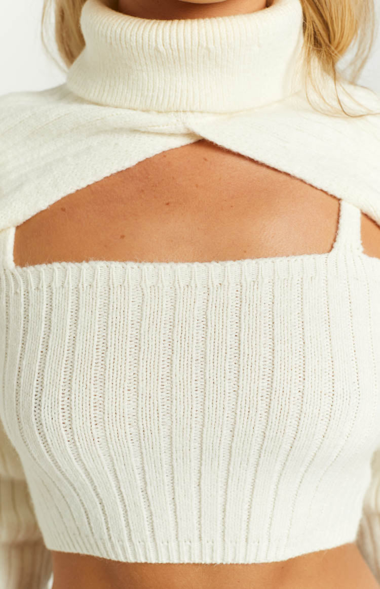 Dom Cream Roll Neck Sweater-Vavasi.All Rights Reserved.