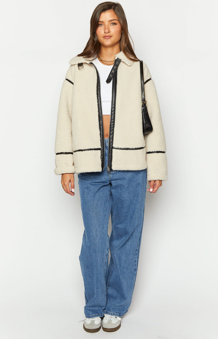 Dream White Teddy Jacket-Vavasi.All Rights Reserved.