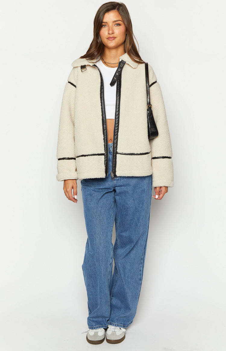 Dream White Teddy Jacket-Vavasi.All Rights Reserved.