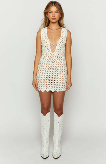 Dusk White Crochet Mini Dress-Vavasi.All Rights Reserved.