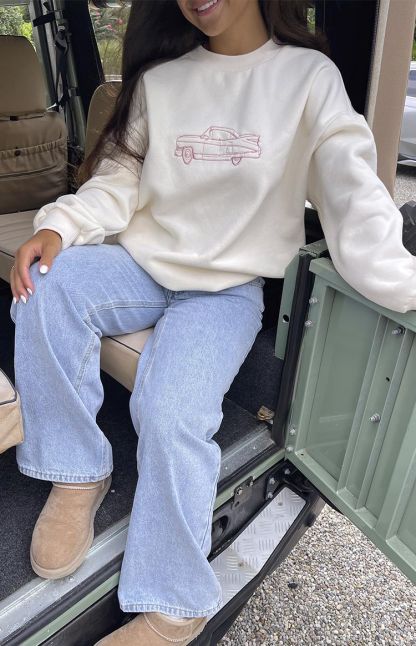 Elodie Cream Crew Neck Sweater-Vavasi.All Rights Reserved.