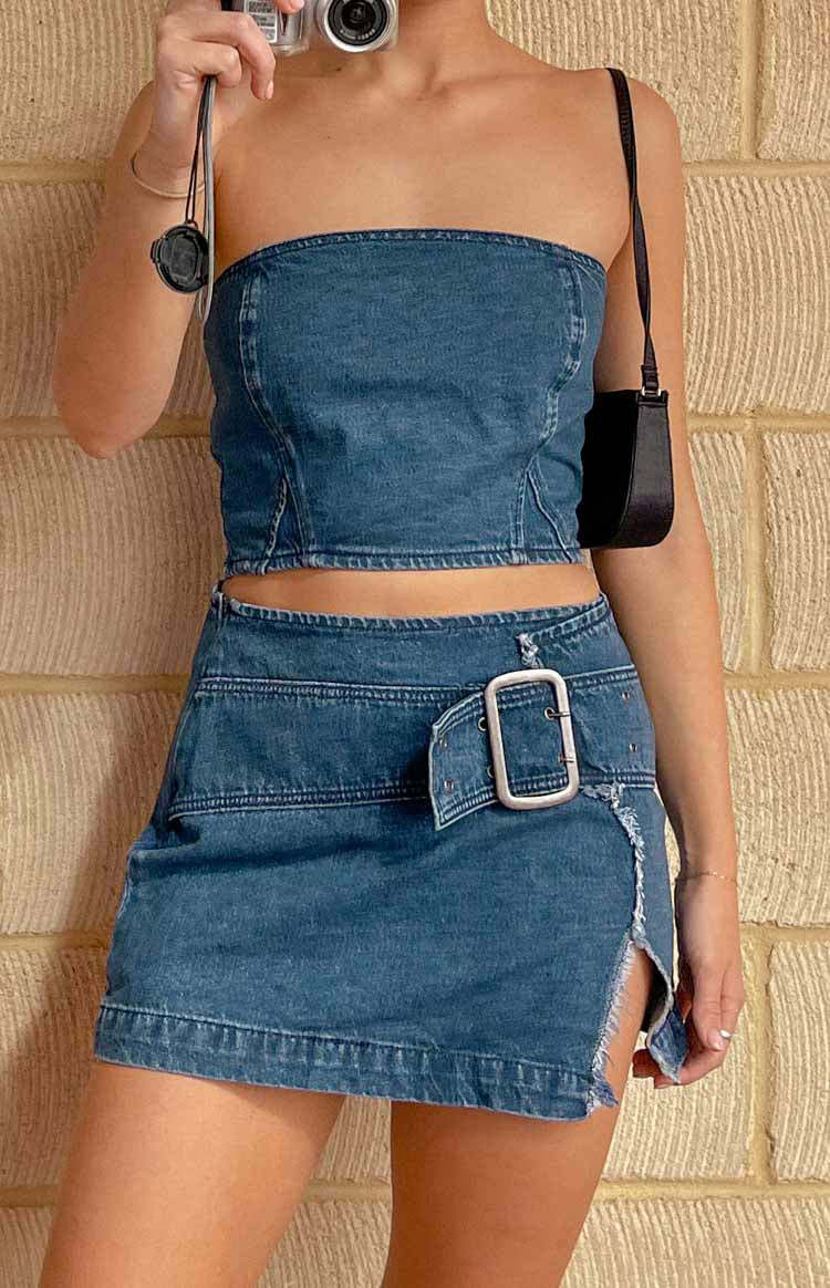 Elouise Buckle Denim Mini Skirt-Vavasi.All Rights Reserved.