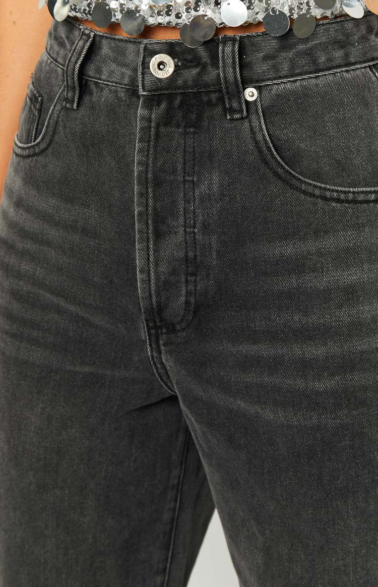 Essie Black Straight Leg Jeans-Vavasi.All Rights Reserved.