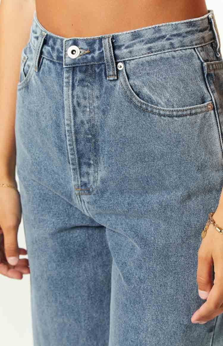 Essie Light Blue Straight Leg Jeans-Vavasi.All Rights Reserved.