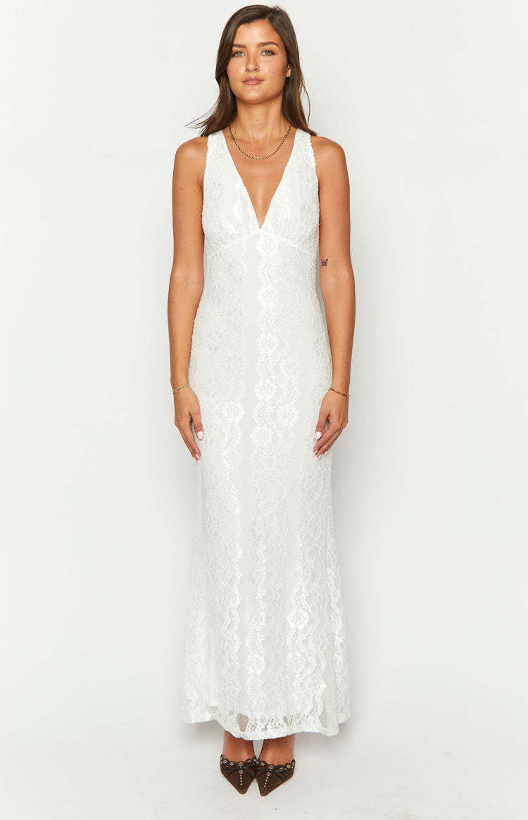 Farida White Lace Maxi Dress-Vavasi.All Rights Reserved.