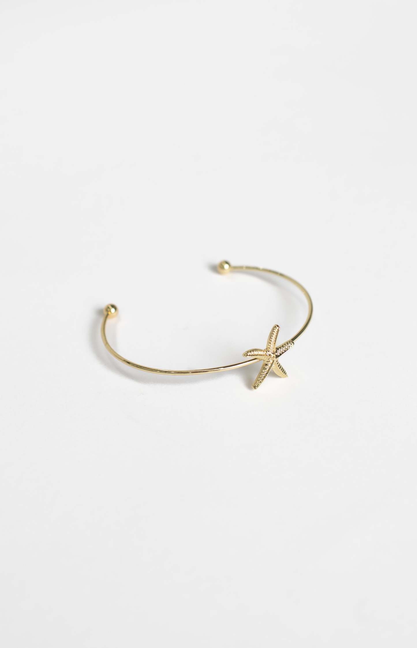 Gia Gold Bracelet Set-Vavasi.All Rights Reserved.