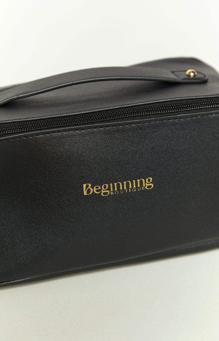 VavasiBlack Zipper Cosmetic Bag-Vavasi.All Rights Reserved.