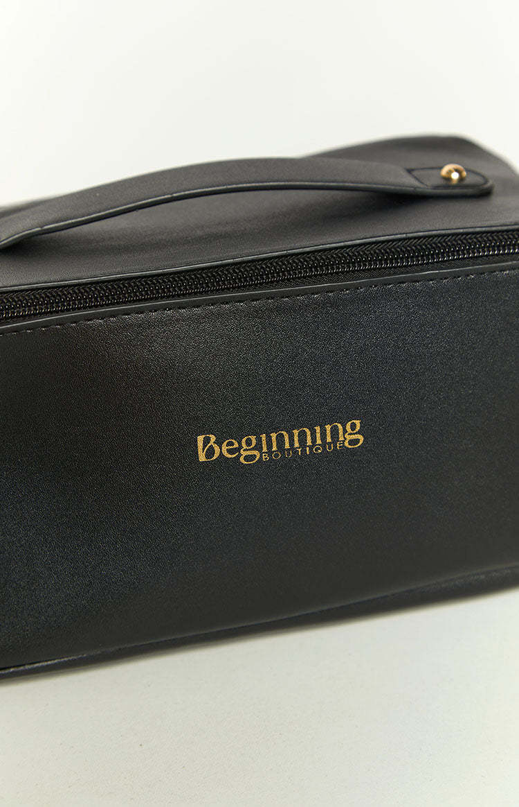 VavasiBlack Zipper Cosmetic Bag-Vavasi.All Rights Reserved.