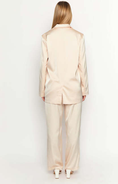 Galantis Cream Satin Blazer-Vavasi.All Rights Reserved.