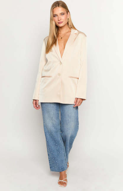 Galantis Cream Satin Blazer-Vavasi.All Rights Reserved.