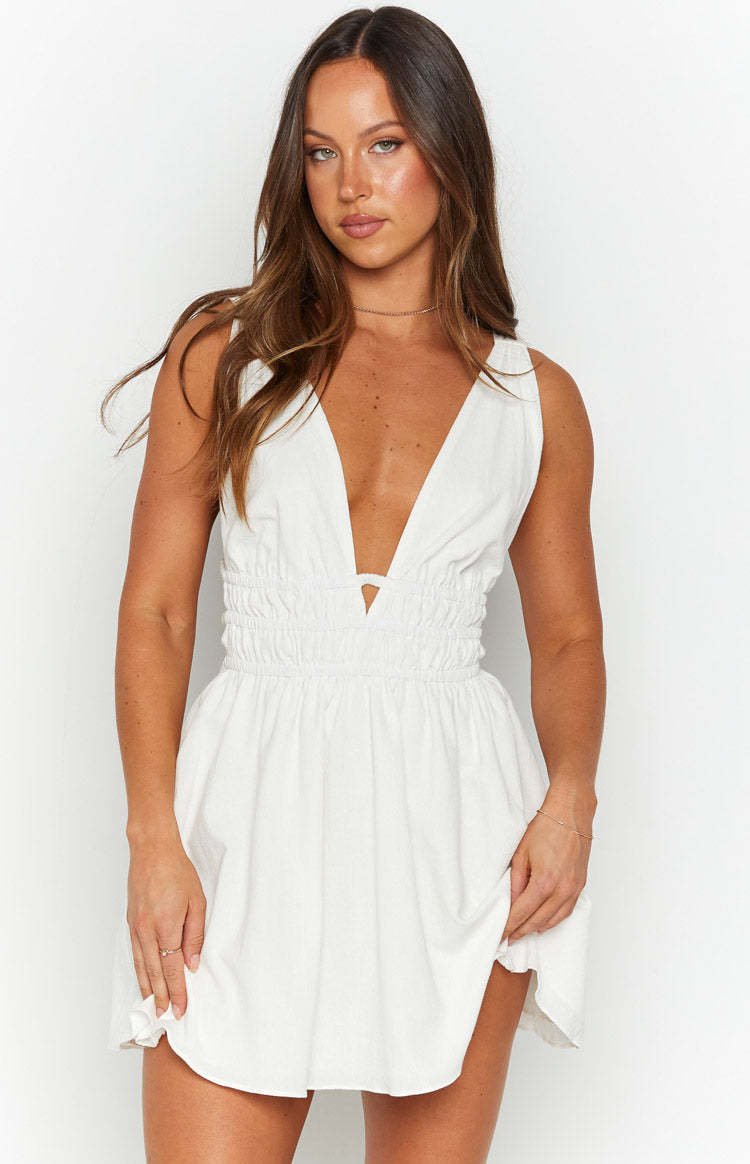 Genovia Crinkle White Mini Dress-Vavasi.All Rights Reserved.