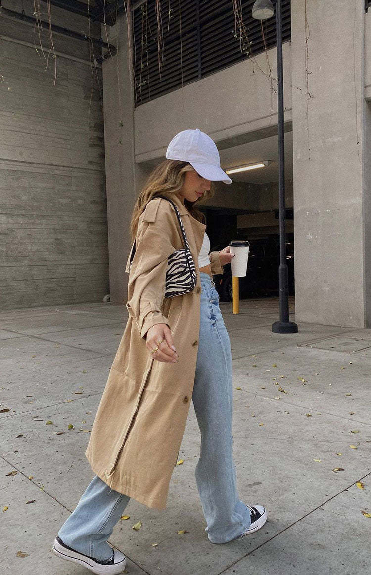 Giselle Beige Trench Coat-Vavasi.All Rights Reserved.