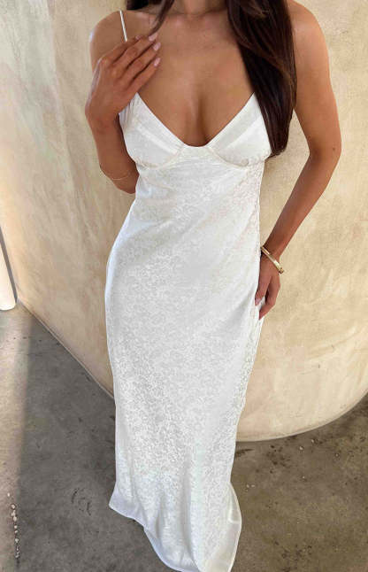 Gloria White Maxi Dress-Vavasi.All Rights Reserved.