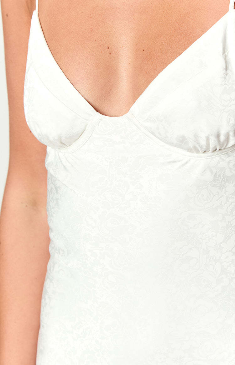 Gloria White Maxi Dress-Vavasi.All Rights Reserved.