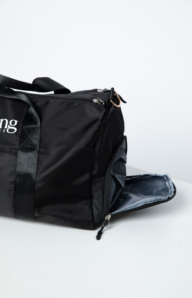 VavasiBlack Gym Bag-Vavasi.All Rights Reserved.