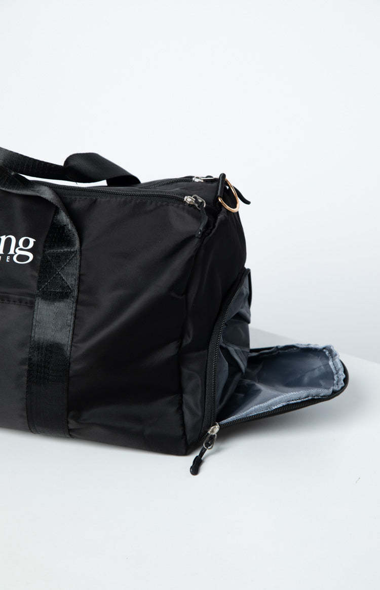 VavasiBlack Gym Bag-Vavasi.All Rights Reserved.