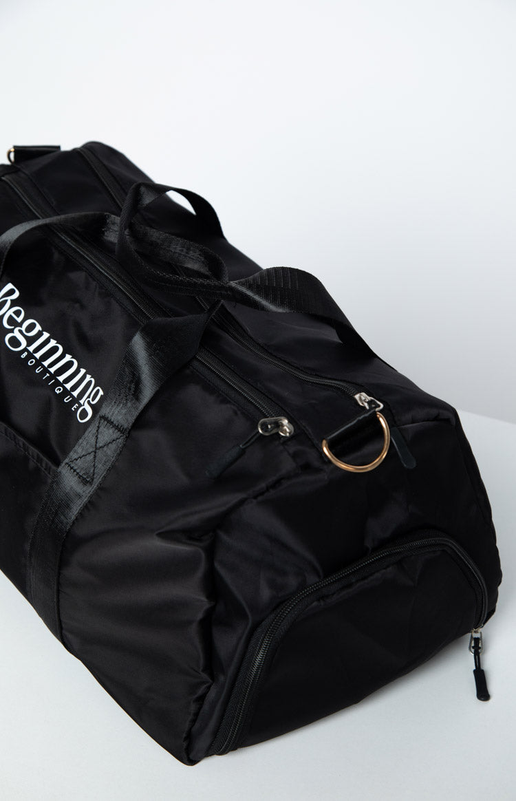 VavasiBlack Gym Bag-Vavasi.All Rights Reserved.