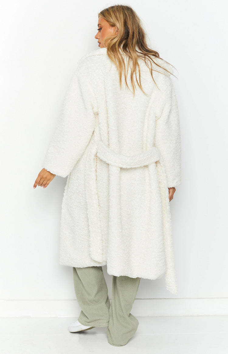 Harlen White Teddy Coat-Vavasi.All Rights Reserved.