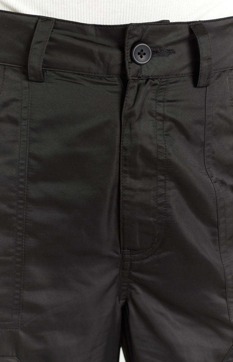 Hartley Black Nylon Pants-Vavasi.All Rights Reserved.
