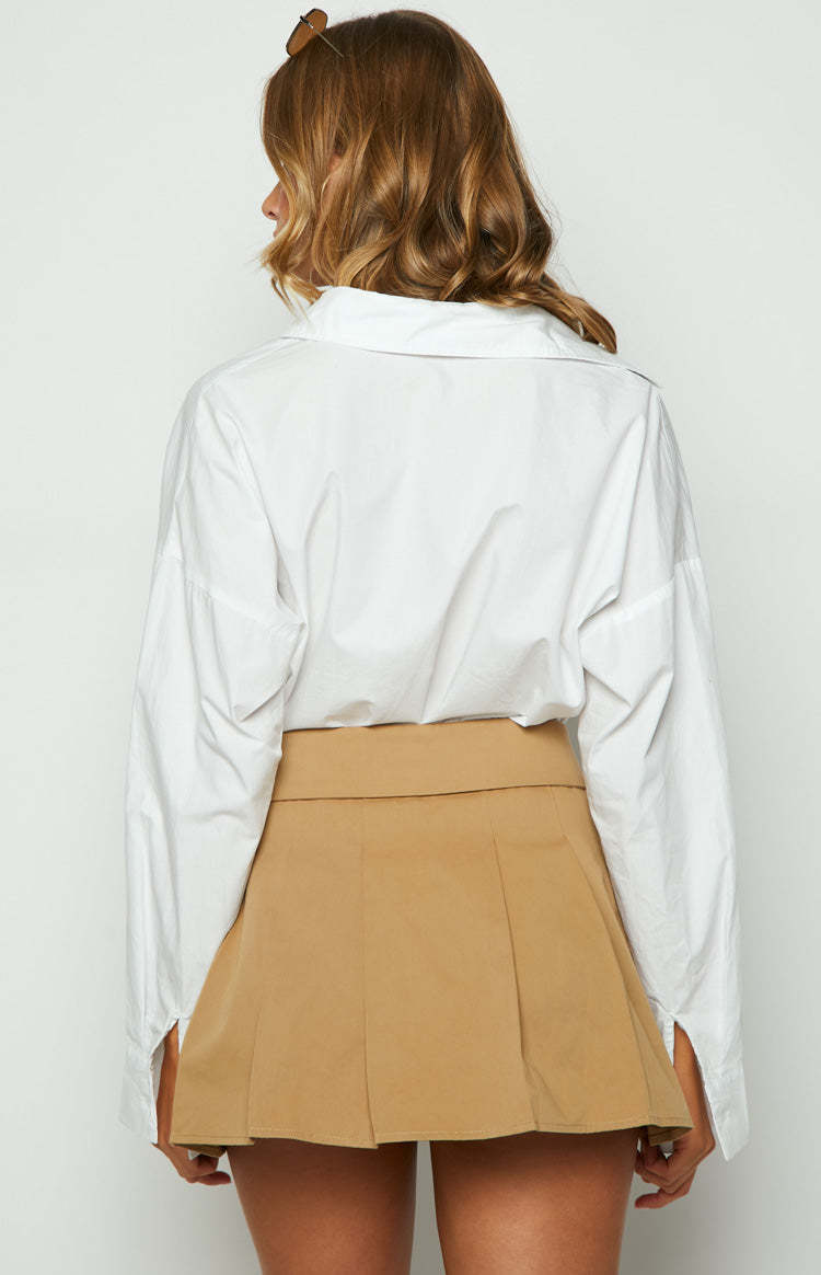 Haylen Tan Pleated Mini Skirt-Vavasi.All Rights Reserved.
